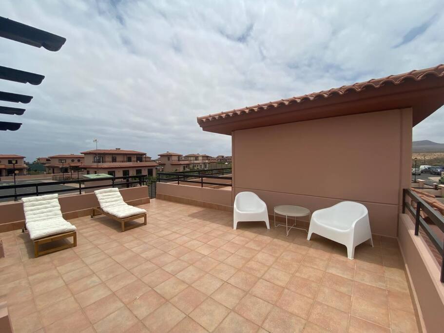 Ocean Home - No Stress Holidays Лахарес Экстерьер фото